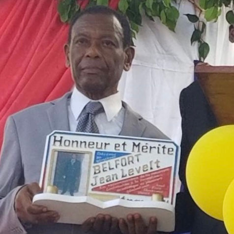 Mèt Belfort ak 4 pwofesè onore/MGM nan wout Panama/18 me