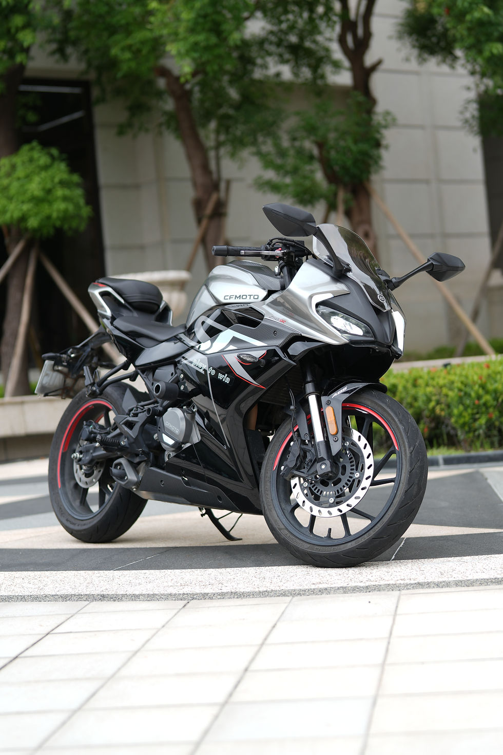 縮圖：春風250SR #3705