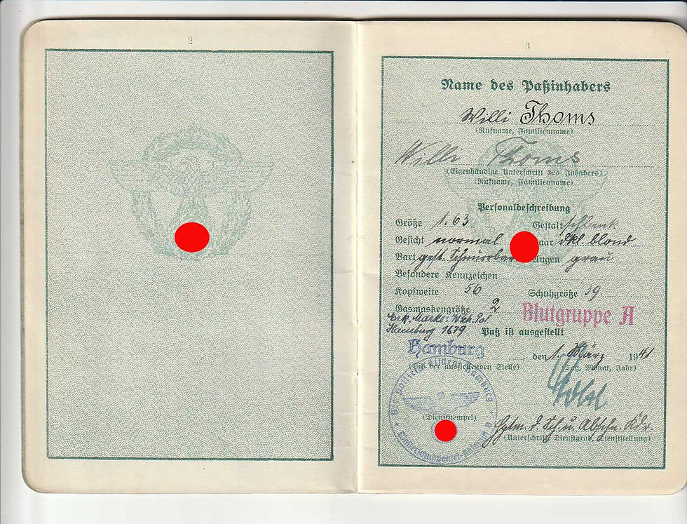 Thumbnail: Polizei Dienstpaß - Polizei Reserve Hamburg / Politischer Leiter NSDAP, eintragungen