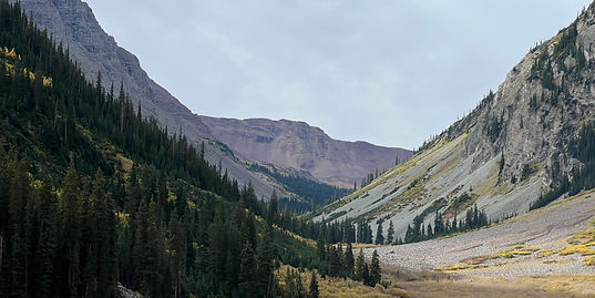 trail to Buckskin Pass.jpg