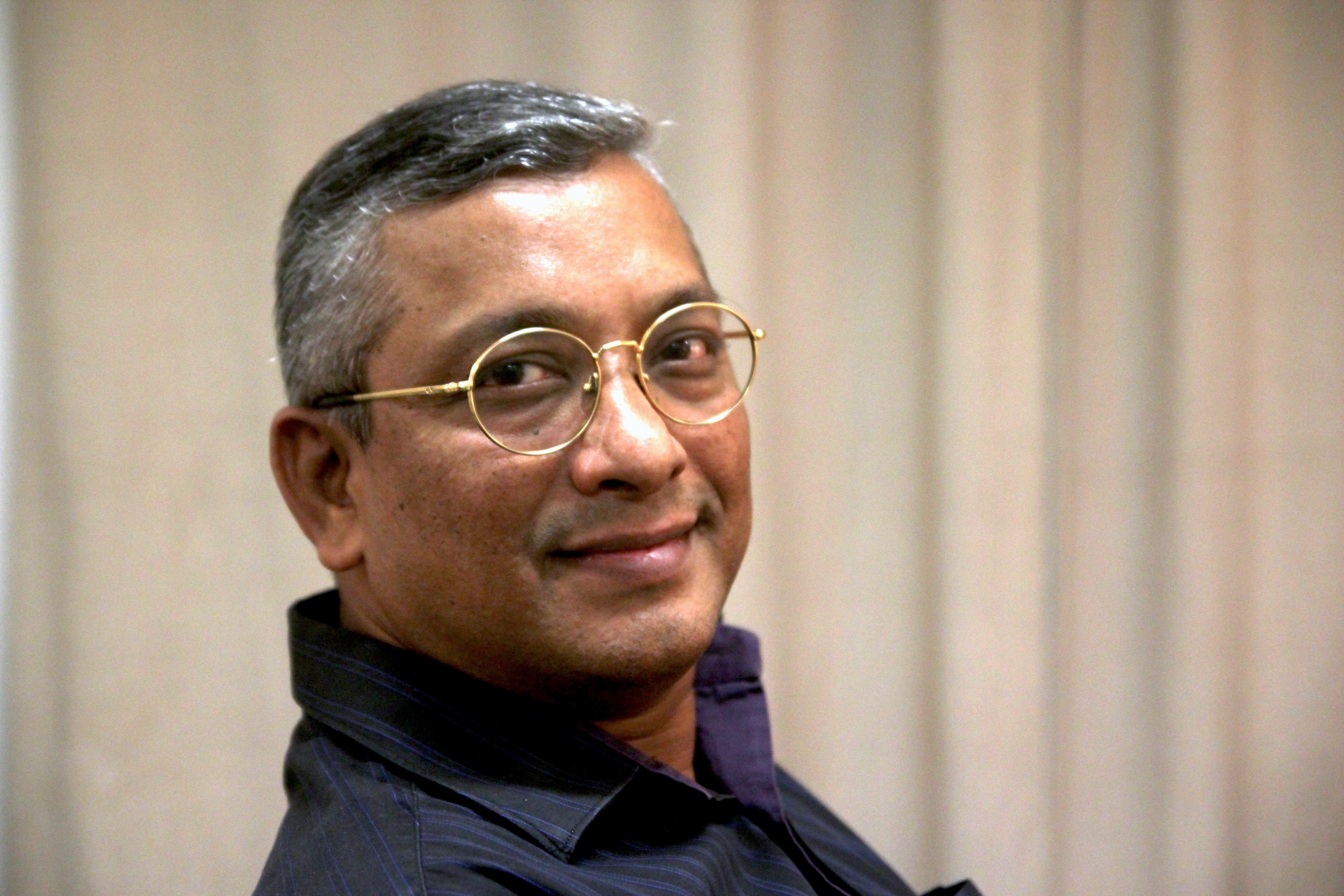 Subhash Kamath Headshot.JPG