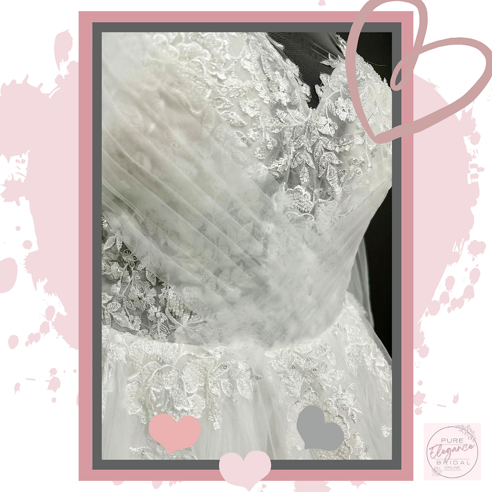 Thumbnail: 'Remi' ivory puffed sleeve wedding dress