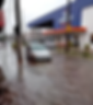 A antiga rotina da Durval de Menzes em dia de chuva: alagamento e invasão de água nas lojas