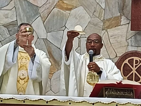 DE VOLTA AO ALTAR