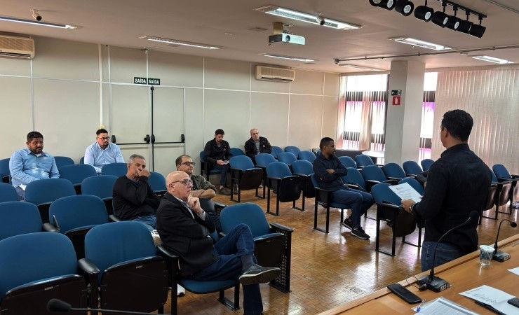 Fora da pauta: situação irregular dos ônibus não foi tratada na primeira reunião do SAF | Foto: PMM