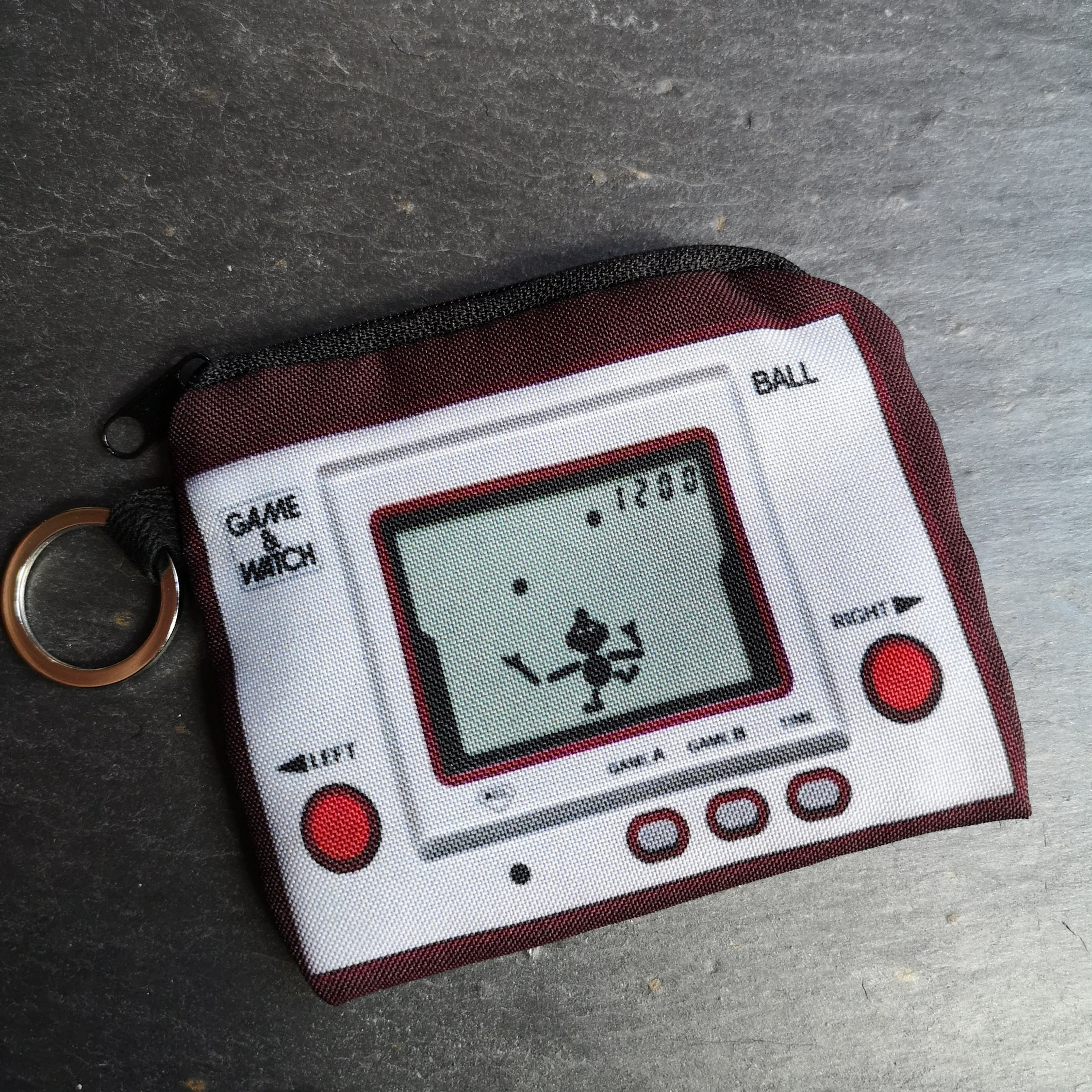 Retro Handheld Games Console Keyring Purse