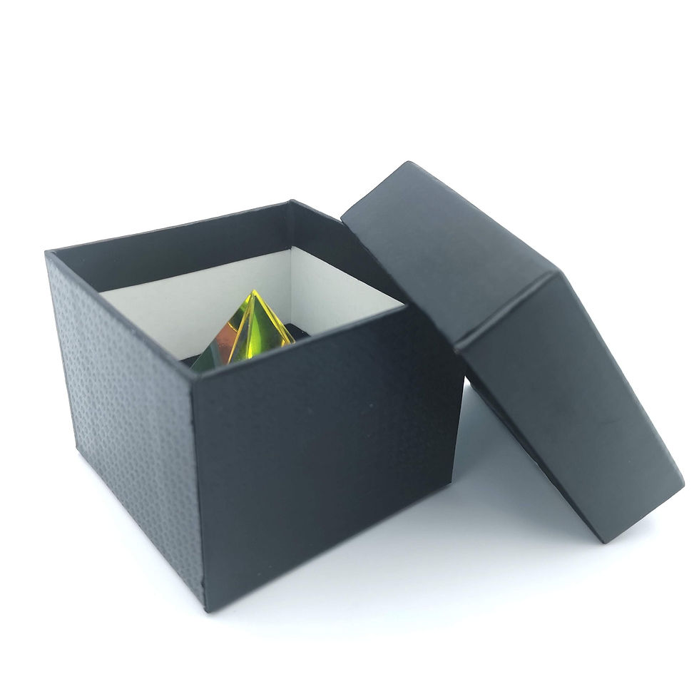 Thumbnail: Mystic Glass Square Pyramid Large
