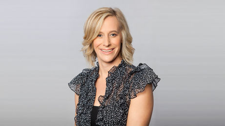 Opinion: Stuck in the Middle