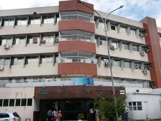 Sindicato denuncia possível demissão de mais de 500 médicos em hospitais do governo; atendimentos podem ser restringidos