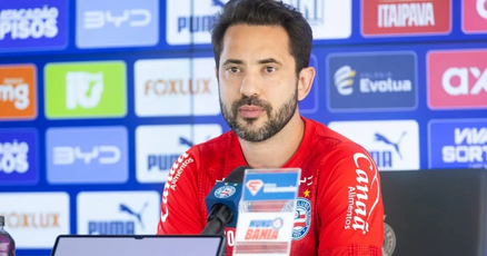 Everton Ribeiro mira briga por espaço no Bahia e aprova impedimento semiautomático: “Mais transparente”