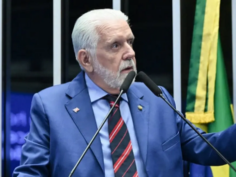Defesa de Jaques Wagner recorre ao STF e pede anulação de busca e apreensão
