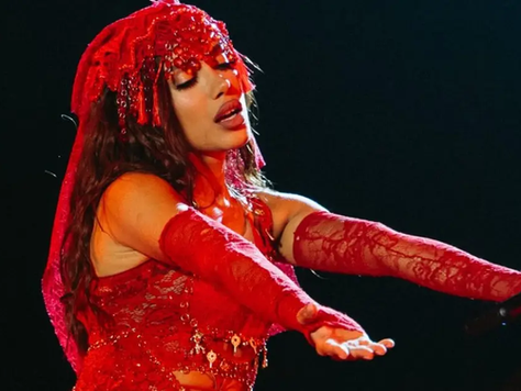 Anitta se declara para Salvador após encerrar turnê 'EQUILIBRIVM' com show esgotado na capital: "Inesquecível"