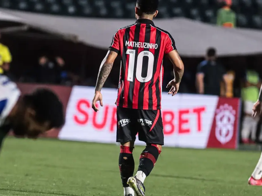 Da 10 ao banco: Matheuzinho atinge quase seis meses sem gol ou assistência e perde espaço no Vitória