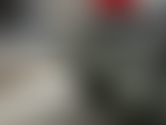 Homem morre após suspeita de intoxicação por monóxido de carbono dentro de carro em garagem fechada, em 7 de Abril