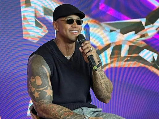 Léo Santana fala sobre nova gravidez de Lore Improta e revela sugestões de nome dada por Liz: “Se vier menino eu zerei o game, viu?”