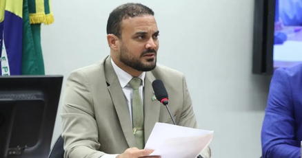 Alden, autor de projeto que reduz a maioridade penal, quer promover debate em Salvador aberto à população