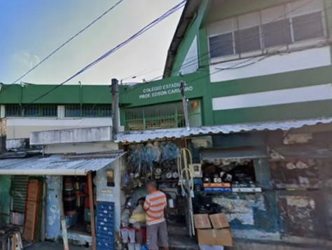 Alunos de 12 anos são flagrados tentando envenenar professoras em escola estadual de Salvador