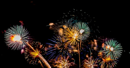 Fogos de artifício provocam 2 mortes na Alemanha e noite de caos na Holanda