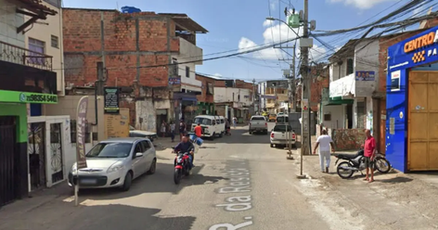 Ônibus deixam de circular no Bairro da Paz após tiroteio que deixou criança baleada em Salvador