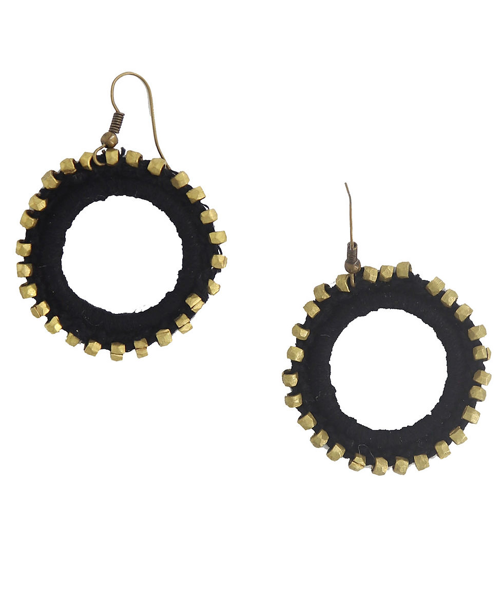 Thumbnail: Dokra bead round earring