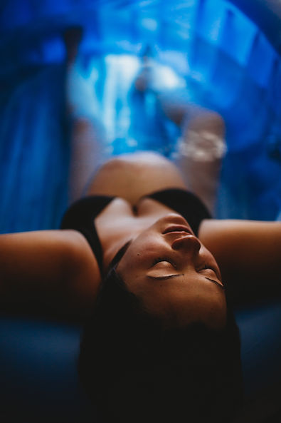 Water birth at home with a Reno midwife