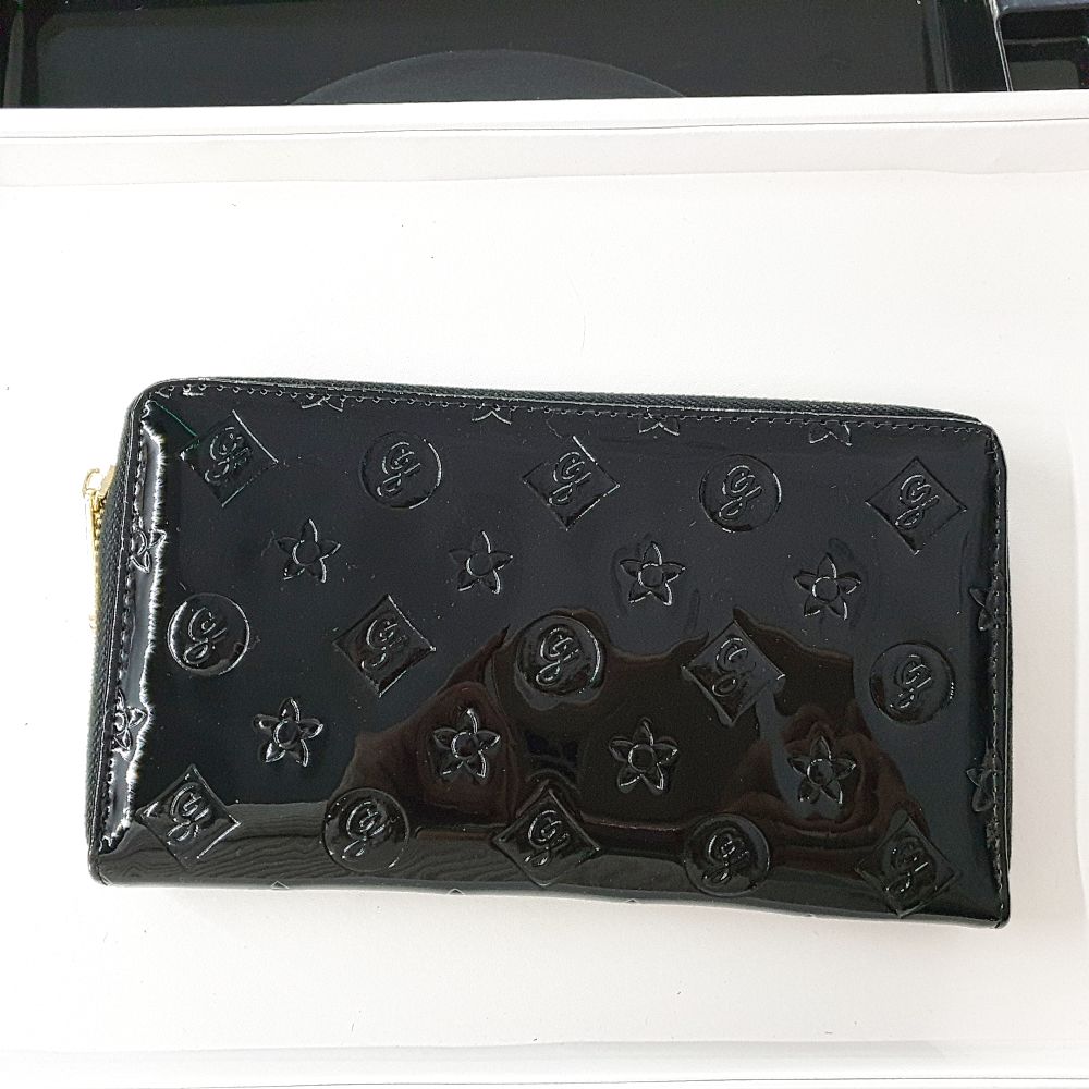 16€