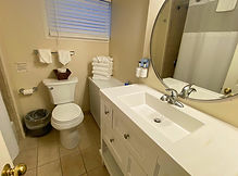 dc.2bath1.JPG