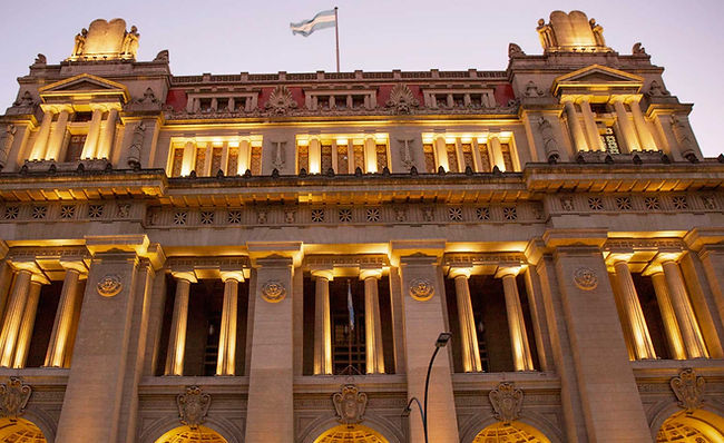 La Corte Suprema rechaza recursos por no haber pasado por el TSJ CABA.
