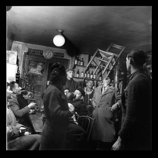 Jeux de societe, rue Lacepede,1954