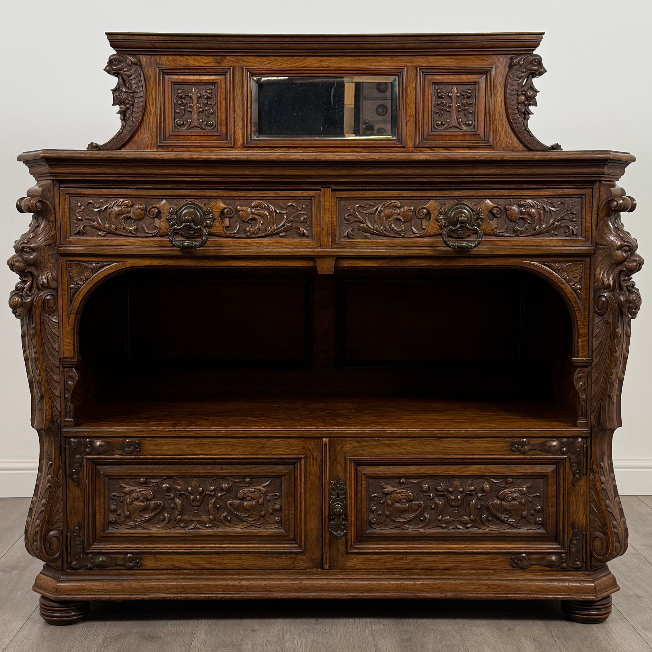 Antique 19th Century Fine Quality Rare Pollard Oak Sideboard ( REF AF-4996 )