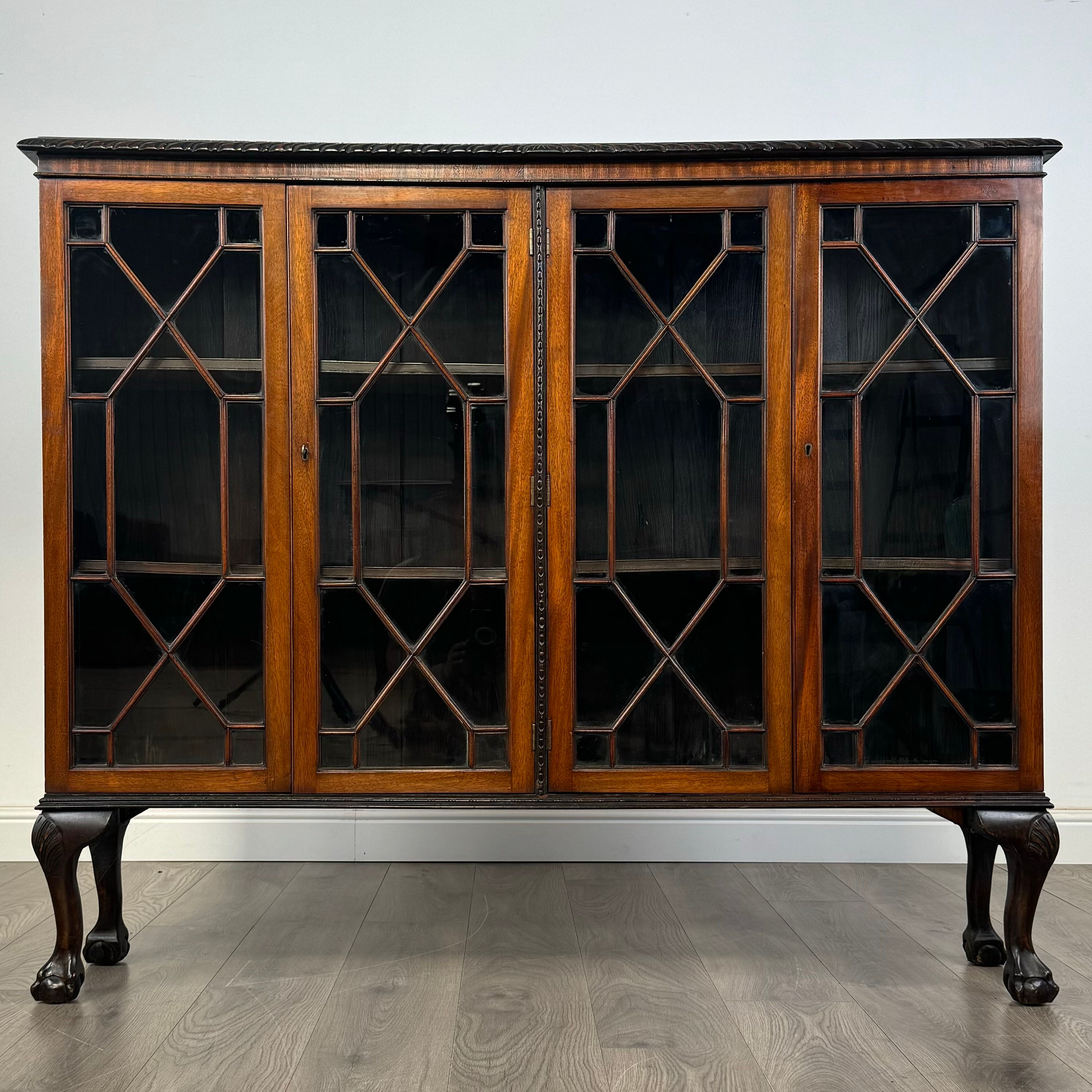 Antique 20th Century Display Cabinet In Mahogany ( REF AF-3490 )