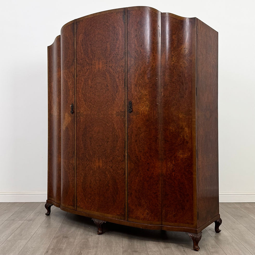 Thumbnail: Antique 20th Century Large Edwardian Wardrobe In Burr Walnut ( AF-5611 )