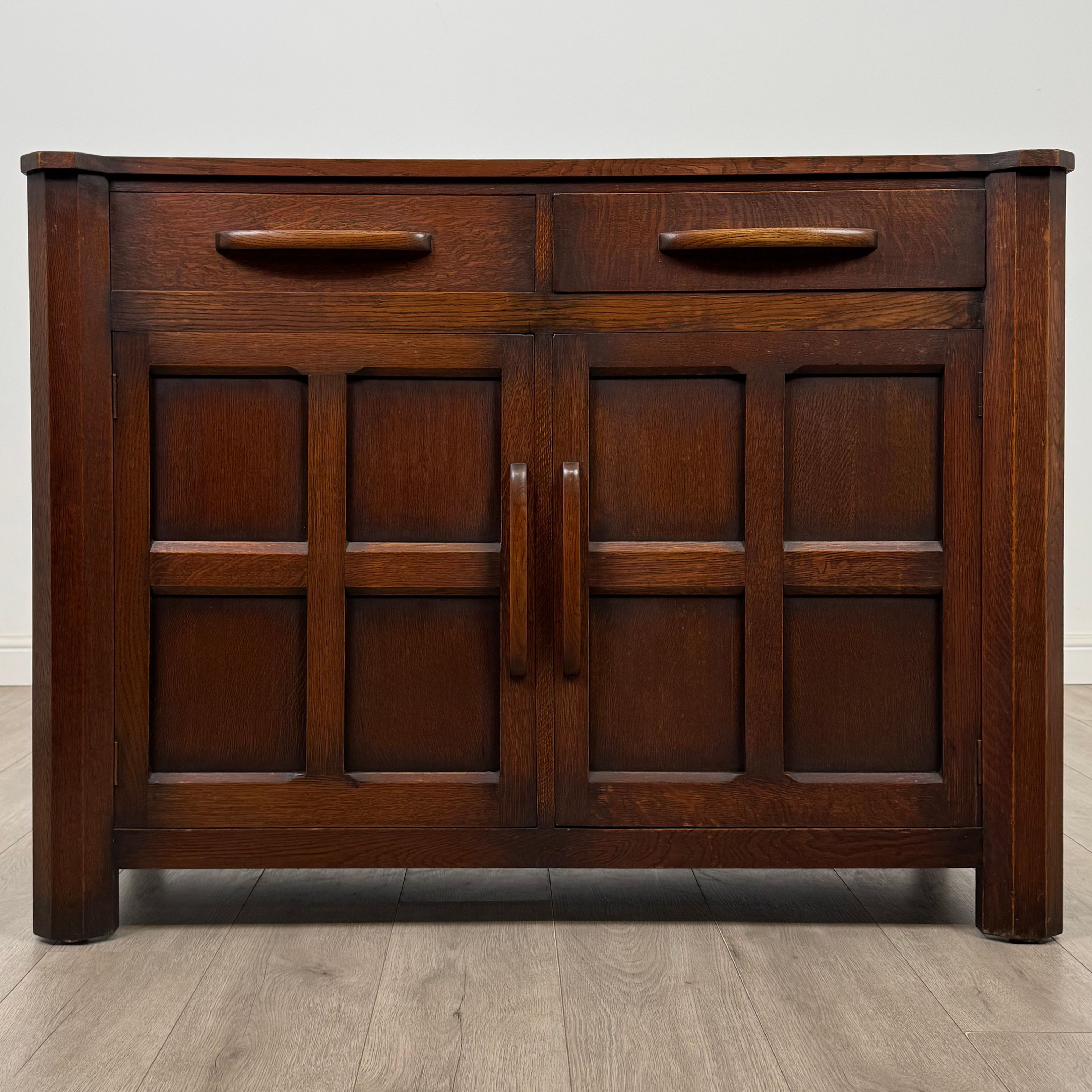 Antique 20th Century Arts And Crafts Style Sideboard In Oak ( AF-5331 )