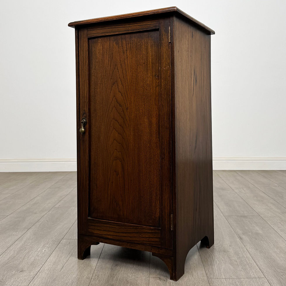 Thumbnail: Antique 20th Century Edwardian Cupboard In Oak ( AF-5680 )