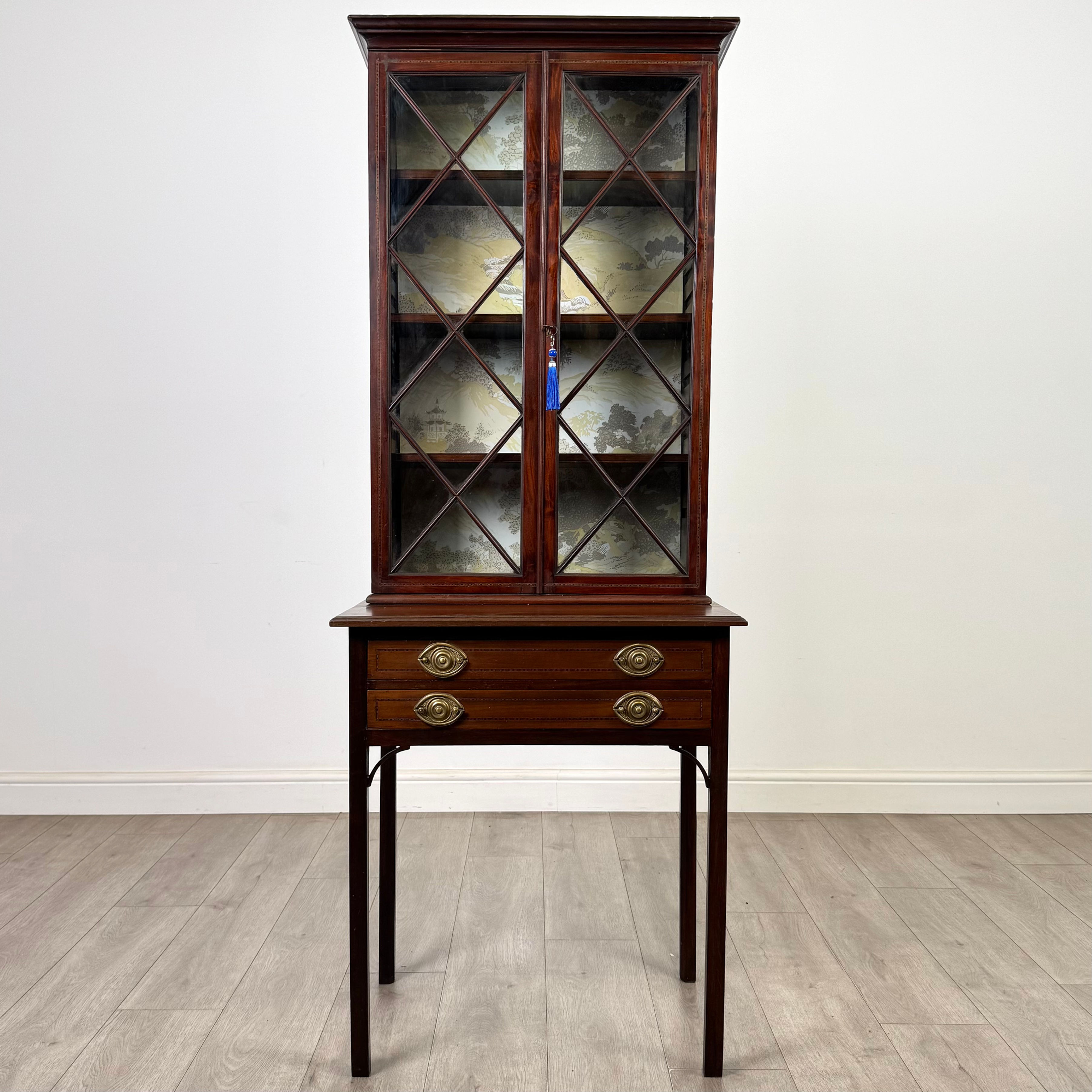 Antique 18th Century Georgian Display Cabinet In Mahogany ( AF-5809 )