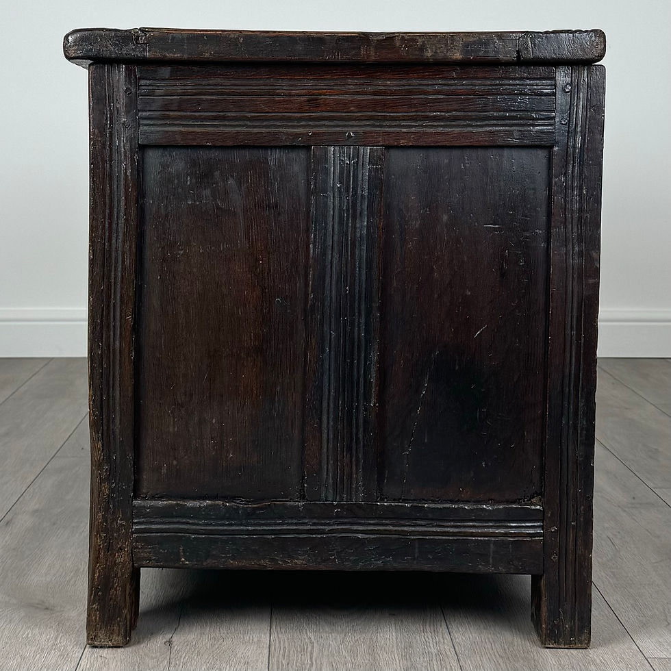 Thumbnail: Antique 17th Century Coffer Of Excellent Quality In Oak ( REF AF-3542 )