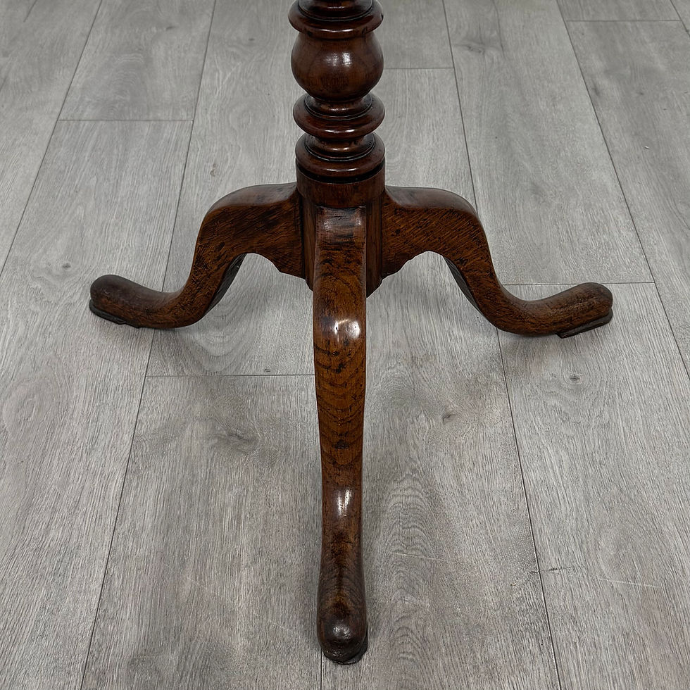 Thumbnail: Antique 18th Century Georgian Tilt Top Table In Golden Oak ( AF-5695 )