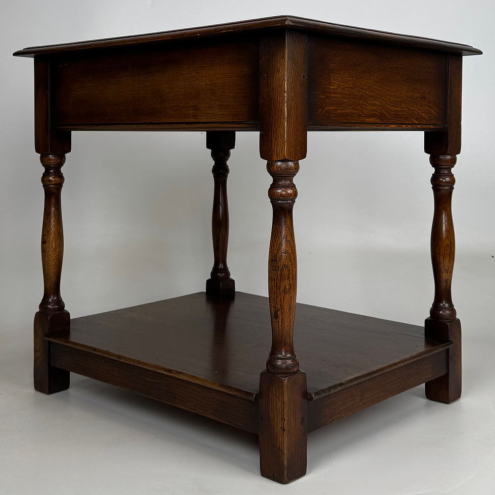 Thumbnail: Antique 20th Century Good Quality Side Table In Oak ( REF AF-5049 )