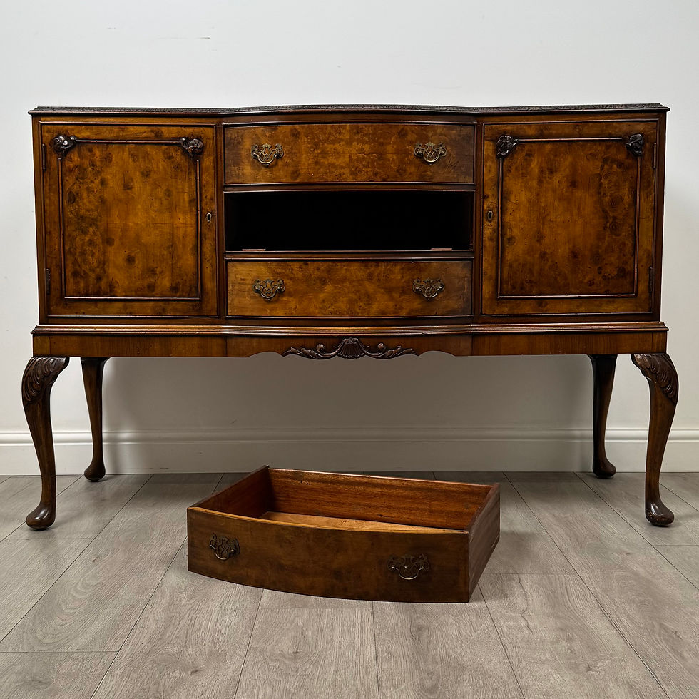 Thumbnail: Antique 20th Century Good Quality Sideboard In Burr Walnut ( AF-6161 )