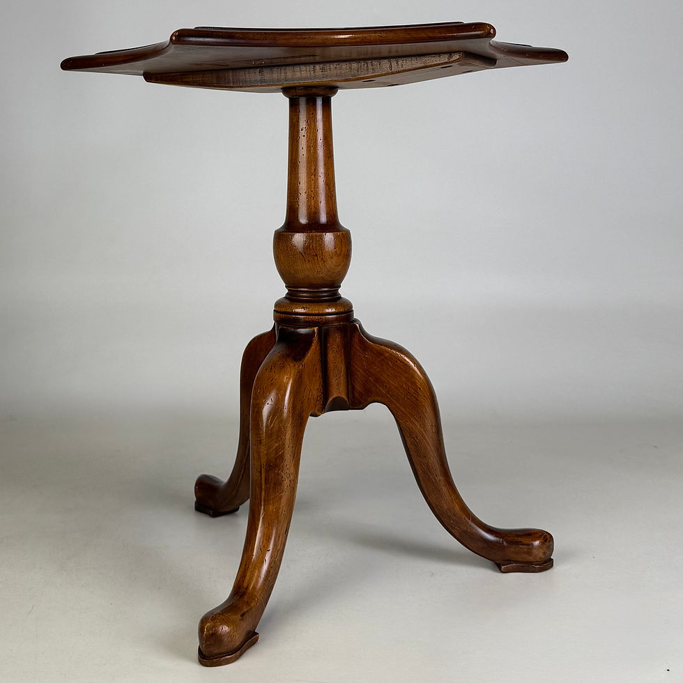 Thumbnail: Antique 20th Century Good Quality Side Table In Walnut ( AF-6341 )