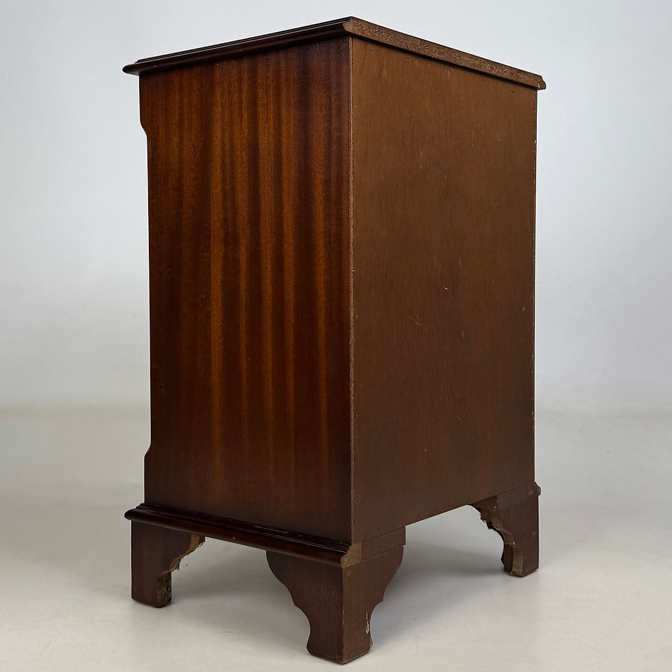 Thumbnail: Antique 20th Century Small Chest Of Drawers In Mahogany  ( AF-6102 )