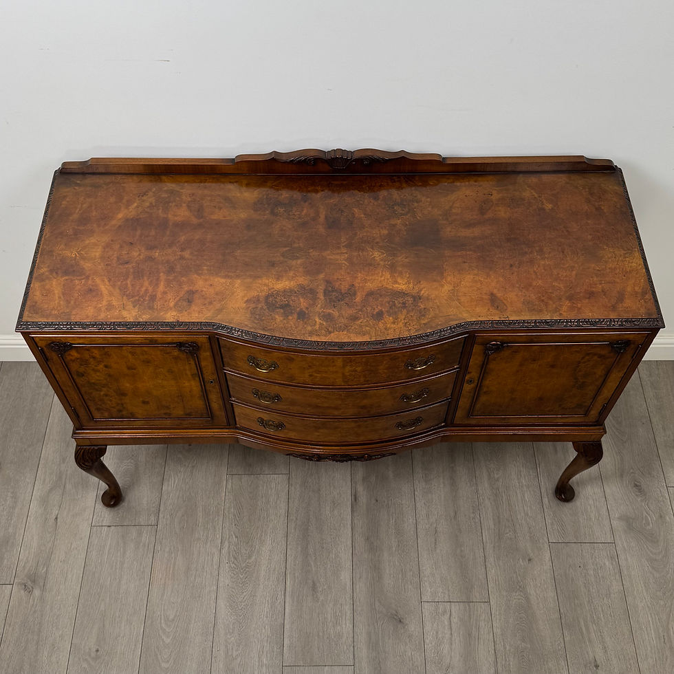 Thumbnail: Antique 20th Century Good Quality Sideboard In Burr Walnut ( AF-6161 )