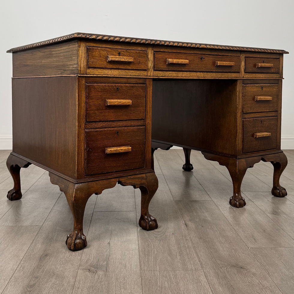 Thumbnail: Antique 20th Century Good Quality Pedestal Desk In Oak ( AF-6312 )
