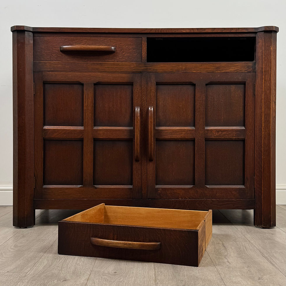 Thumbnail: Antique 20th Century Arts And Crafts Style Sideboard In Oak ( AF-5331 )