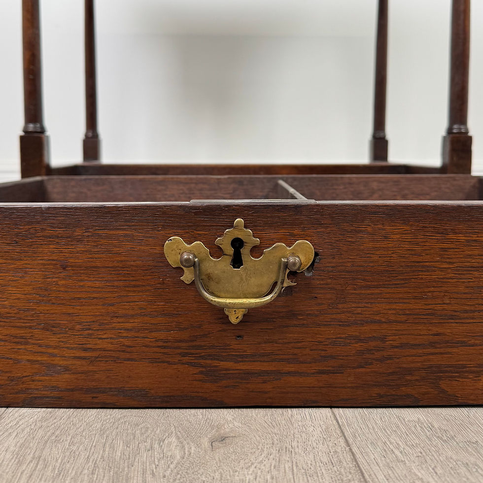 Thumbnail: Antique 18th Century Good Quality Side Table In Oak ( REF AF-4132 )