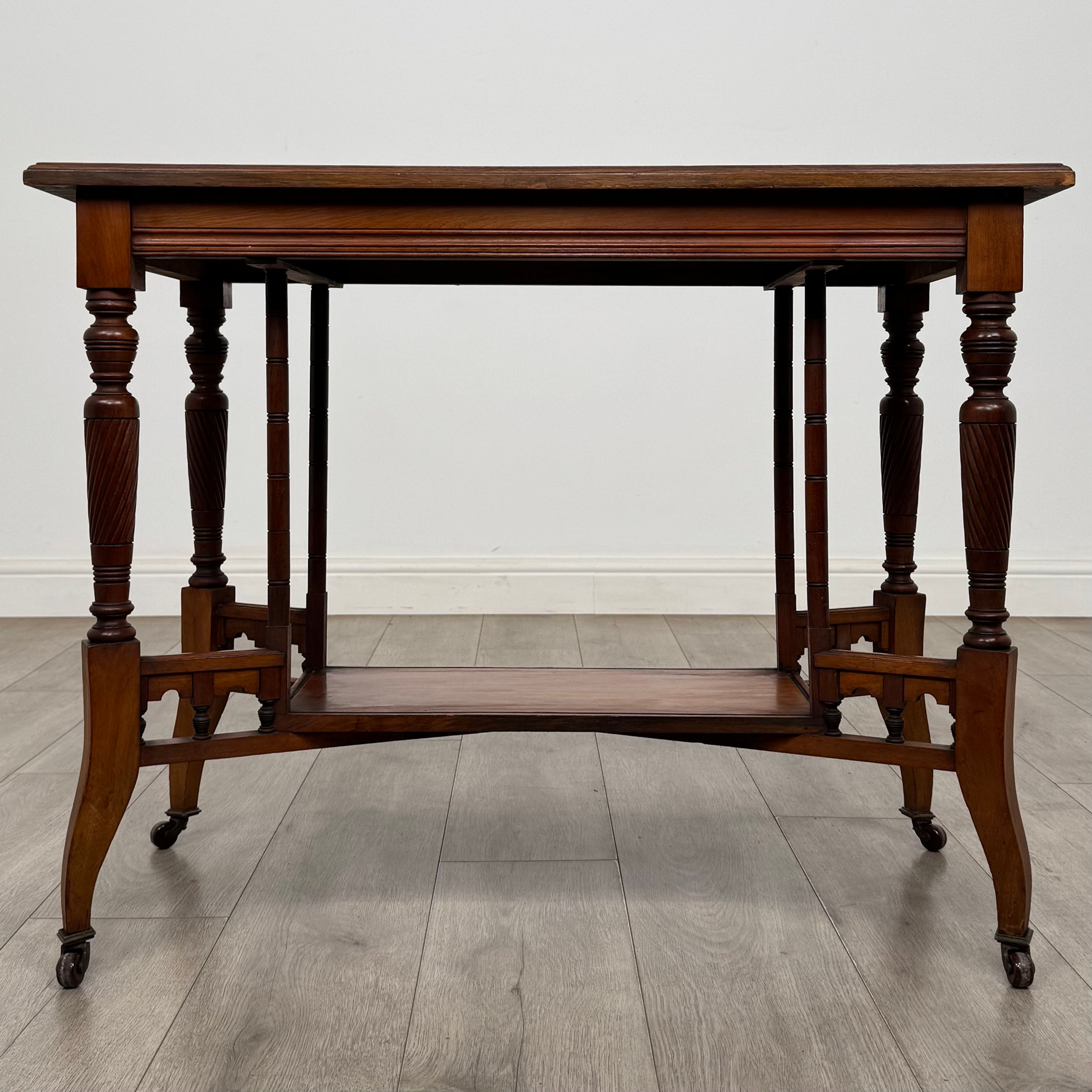 Antique 20th Century Edwardian Side Table In Walnut ( AF-6033 )