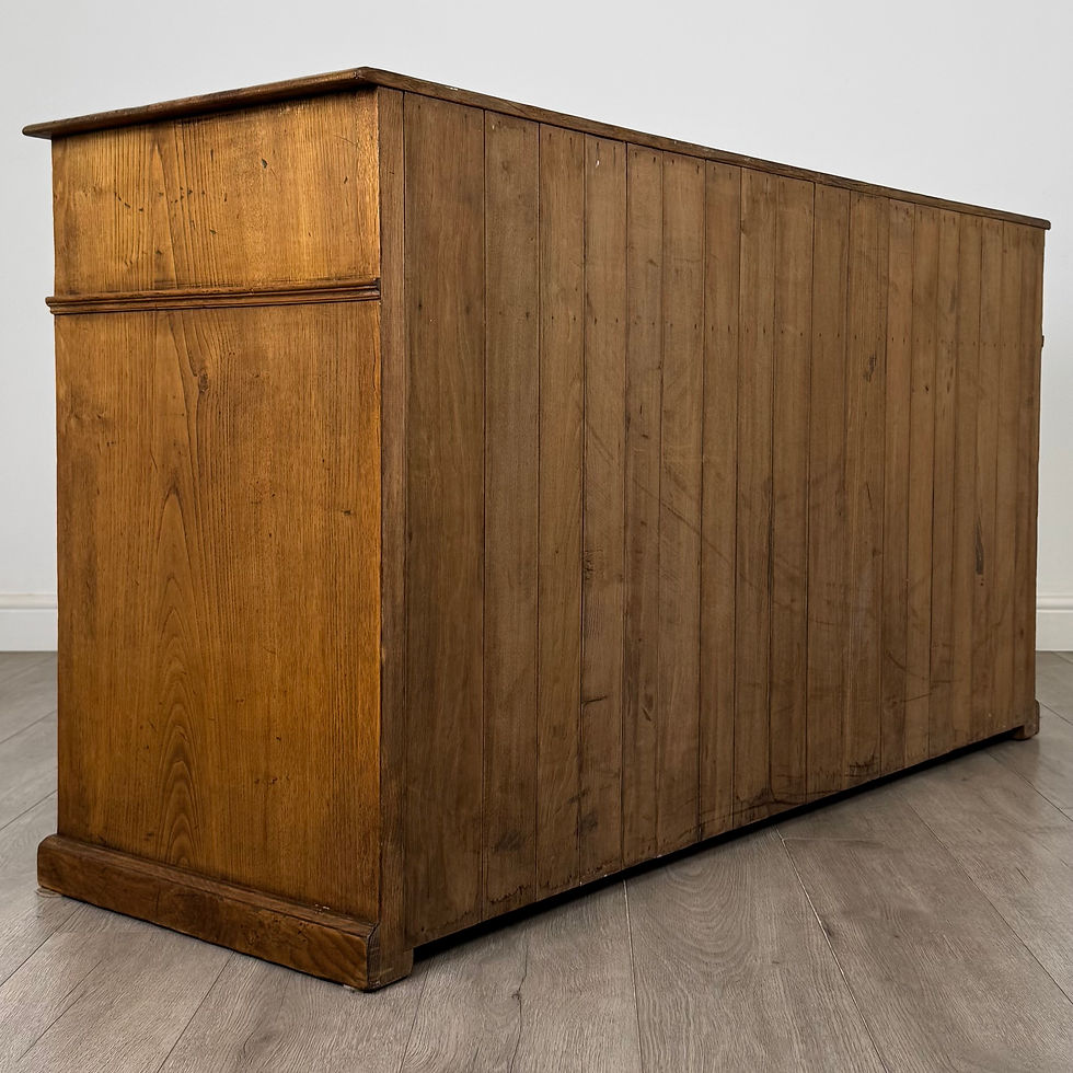 Thumbnail: Antique 20th Century Fine Quality Dresser Base In Golden Oak ( AF-6079 )