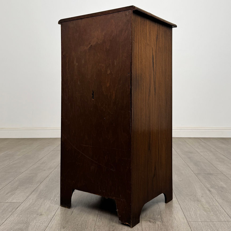 Thumbnail: Antique 20th Century Edwardian Cupboard In Oak ( AF-5680 )