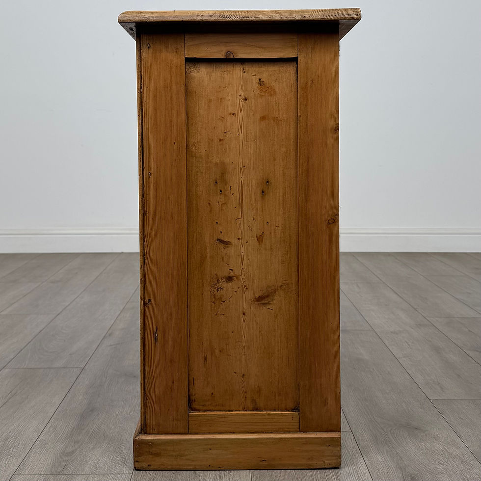 Thumbnail: Antique 20th Century Good Quality Cupboard In Pine ( AF-5499 )