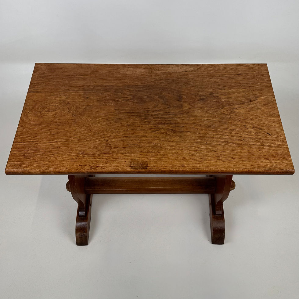 Thumbnail: Antique 20th Century Arts & Crafts Coffee Table In Golden Oak ( REF AF-5195 )